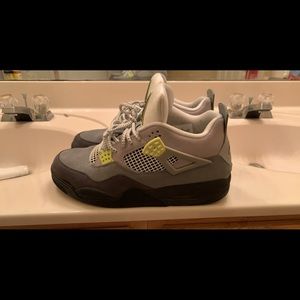 Air jordan 4 SE 95 Neon